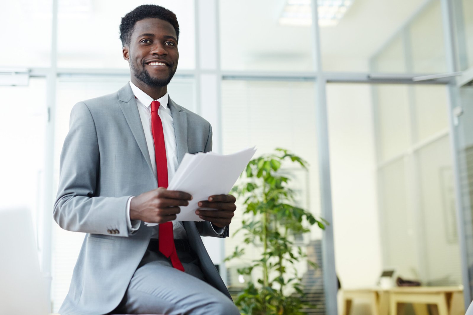 Candidat retenu pour un emploi à Djibouti après un recrutement réussi